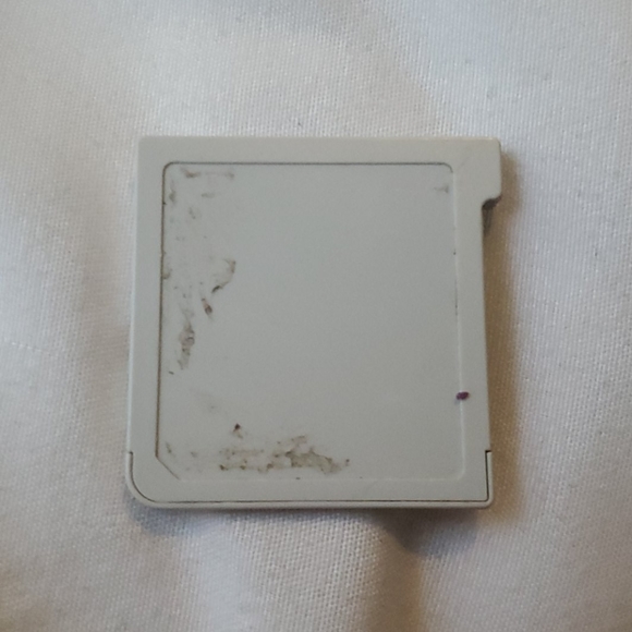 Grey nintendo 3ds with three working games - Picture 4 of 4